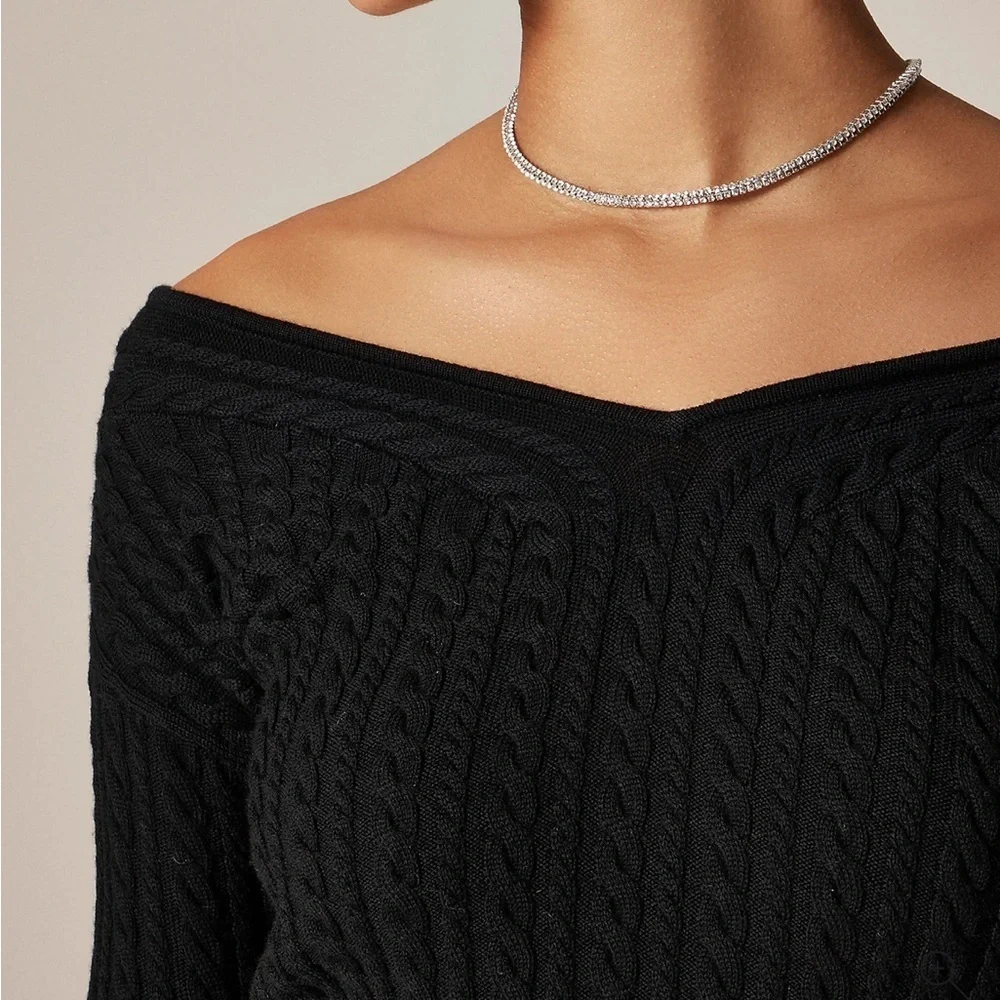 J crew Cable-knit wide V-neck sweater in merino wool black
